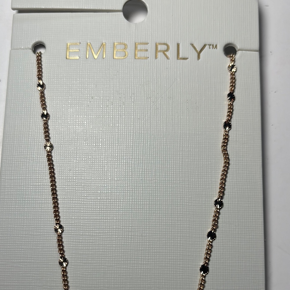 NWT-Gold and White Opal Cluster Necklace - Picture 2 of 9